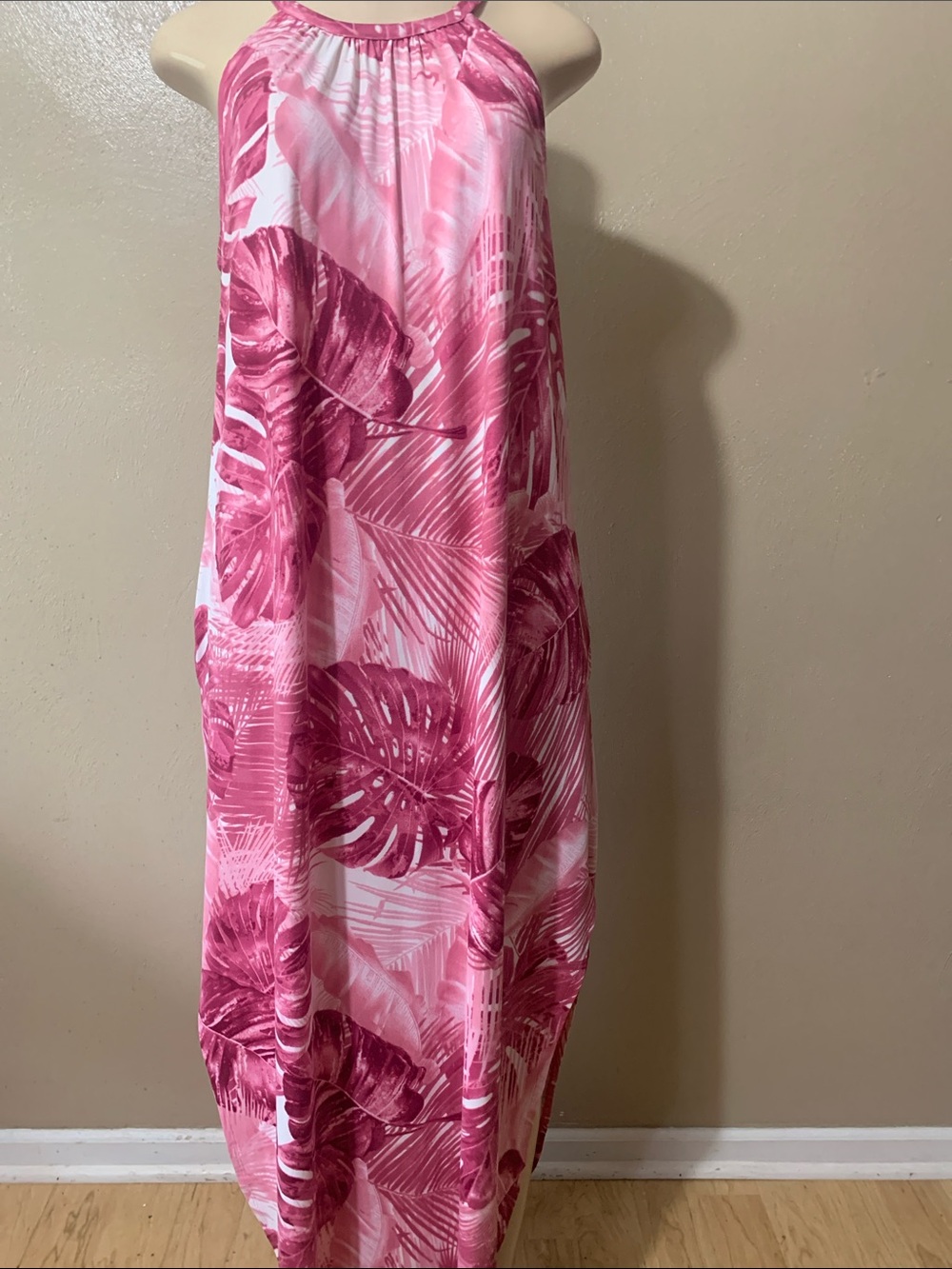Stilettos size M Pink Maxi Dress Side Slits NWT